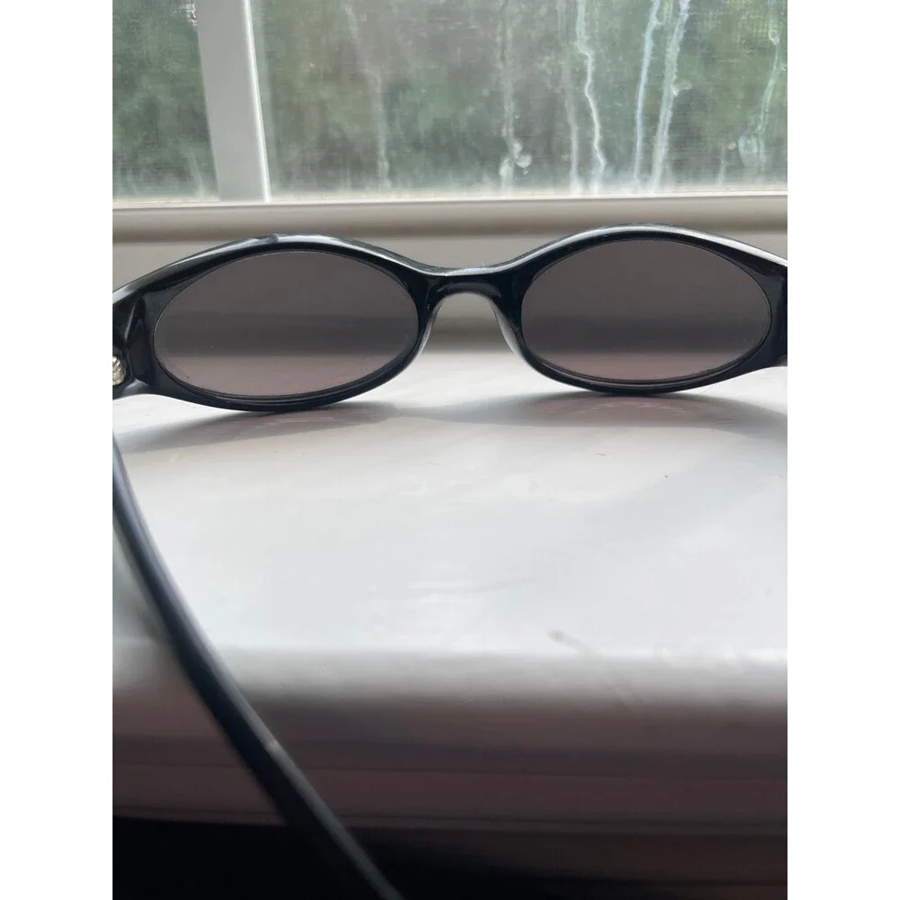 Vintage 90's Gucci Oval Sunglasses (2547/S) with Hard Case